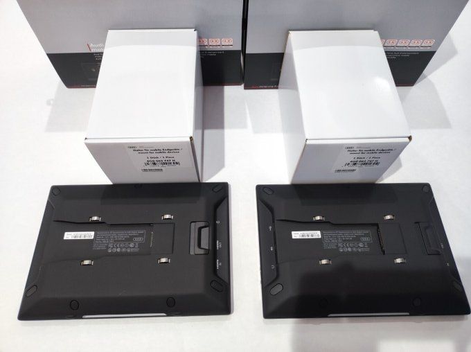 2 écran origine Audi Neuf multimédia 10 pouces 4M0051700F